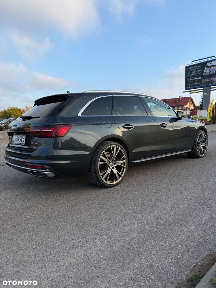 Audi A4 Avant 2021 photo 4