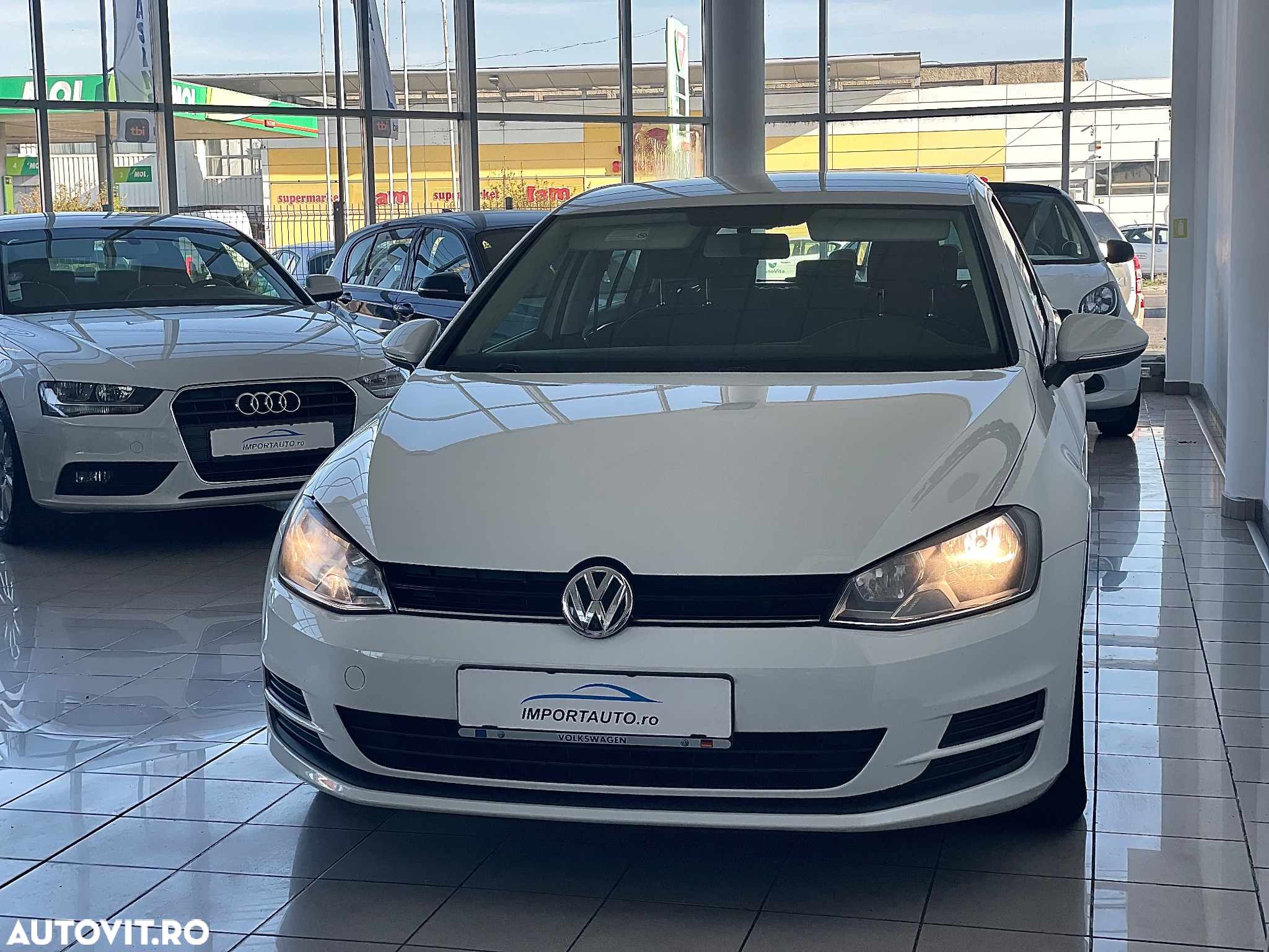 Volkswagen Golf 1.2 TSI Style - 3