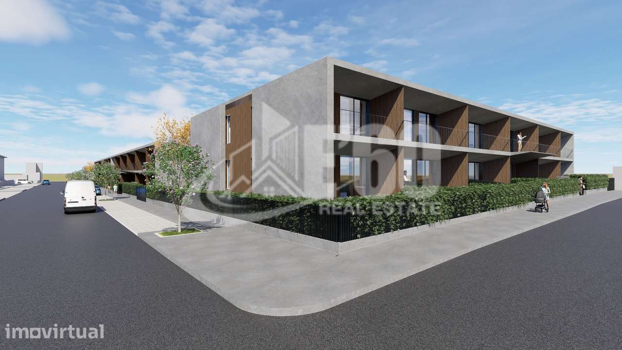 APARTAMENTO T2 C/ TERRAÇO EM CONDOMINIO FECHADO COM PISCINA - Grande imagem: 2/33