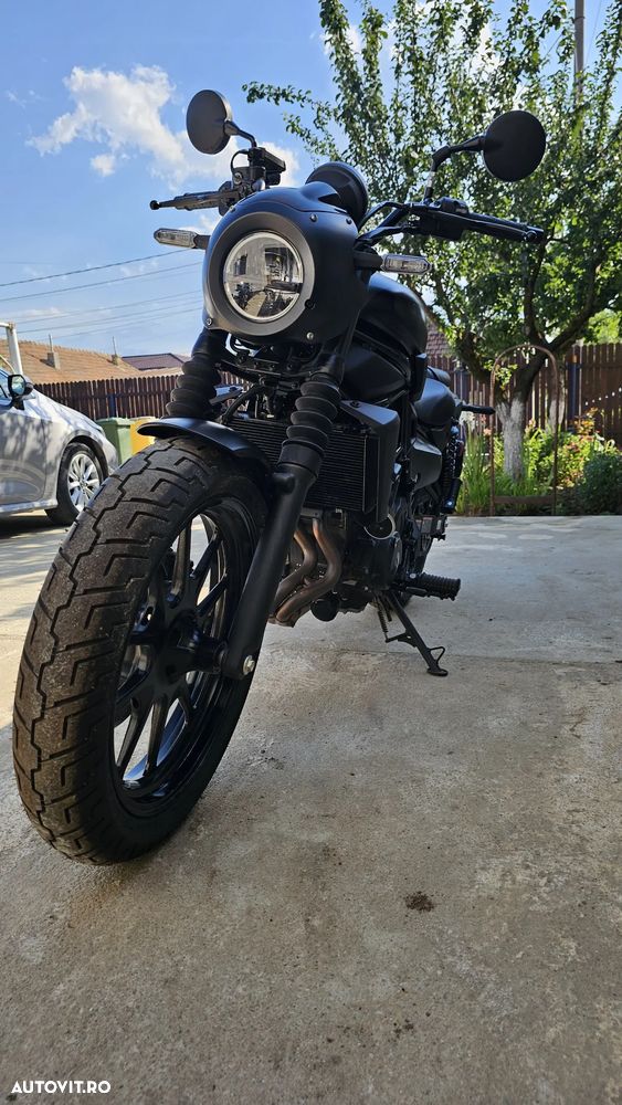 Kawasaki Eliminator 500 SE - 11