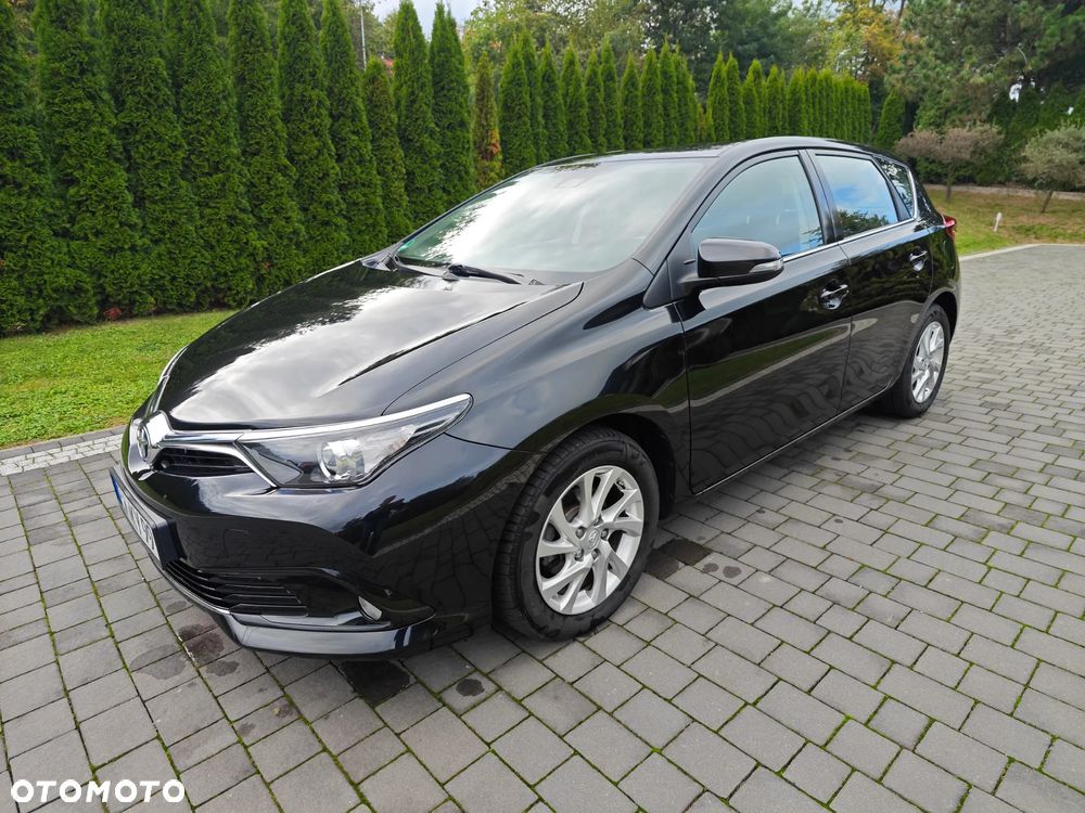 Toyota Auris 1.2 Turbo Design Edition - 12