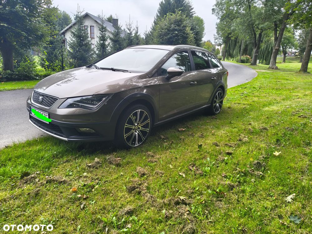 Seat Leon 2.0 TDI Xcellence S&S - 4