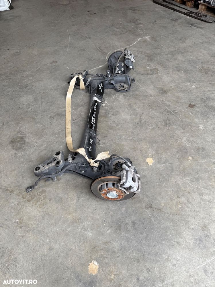 Punte spate completa cu discuri PEUGEOT 2008 an 2019-2025 fara rugina stare foarte buna - 4