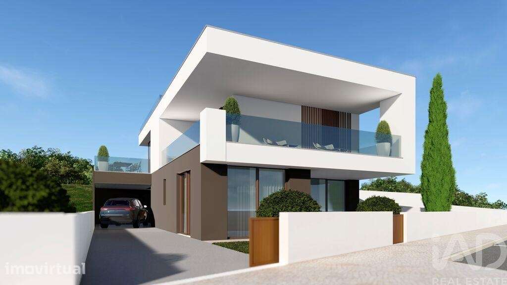 Casa T3 em Tornada e Salir do Porto de 211,00 m2 - Grande imagem: 3/8