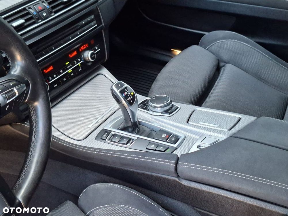 BMW Seria 5 M550d xDrive - 20