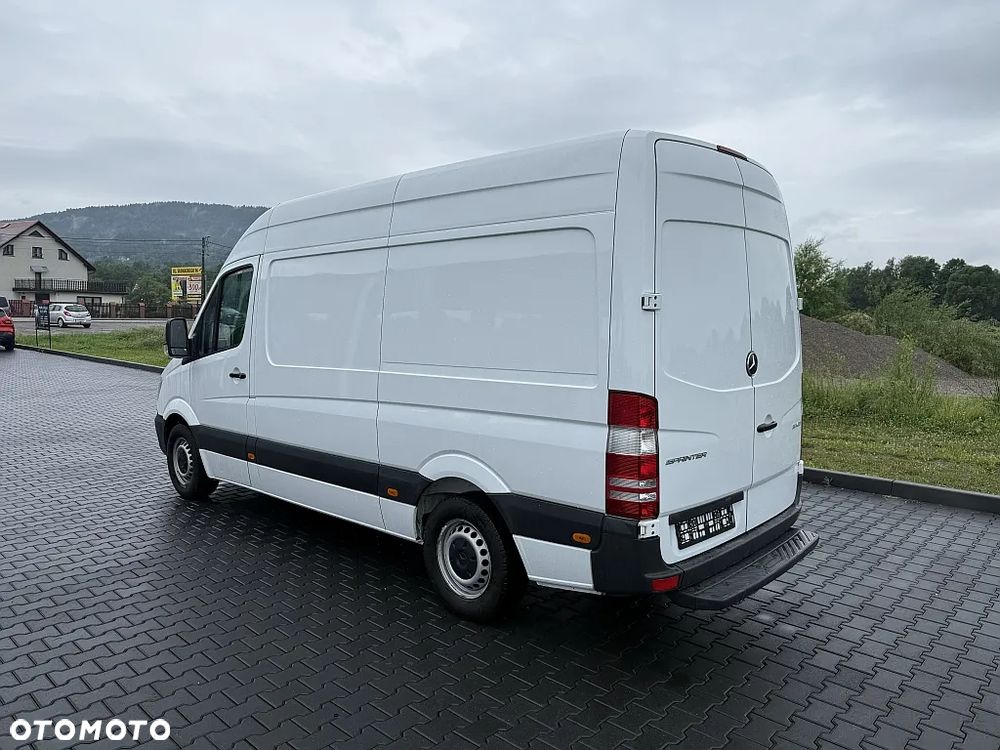 Mercedes-Benz SPRINTER - 7