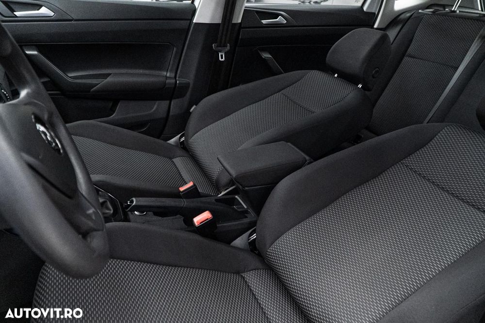 Volkswagen Polo 1.0 Trendline - 24