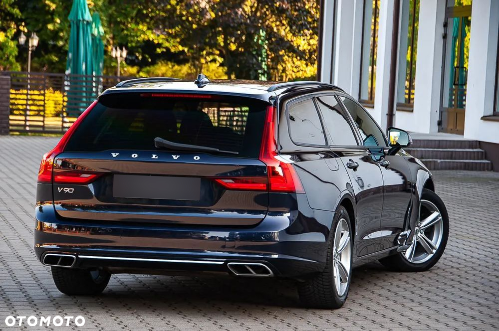 Volvo V90 D3 SCR Momentum - 11