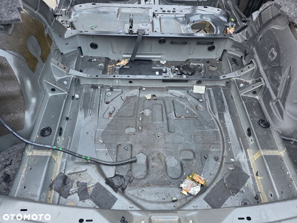 ĆWIARTKA WANNA PAS TYLNY AUDI Q5 FY 80A ORYGINAŁ ! *2 - 7