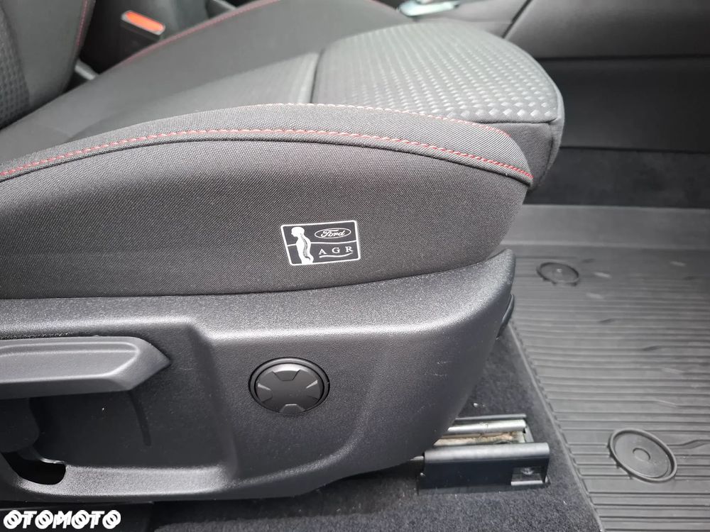 Ford Focus SW 2.0 EcoBlue ST-Line - 10