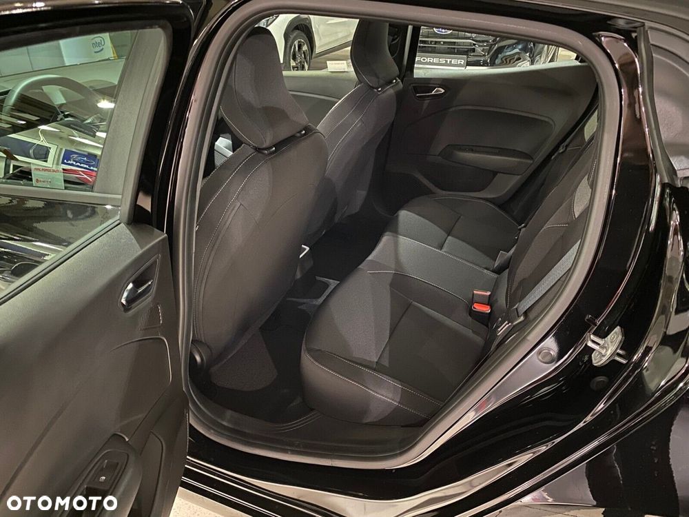 Mitsubishi Colt - 16