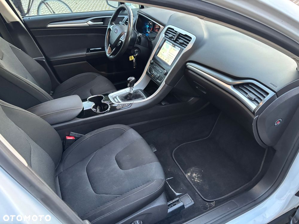 Ford Mondeo 1.5 TDCi Ambiente - 10