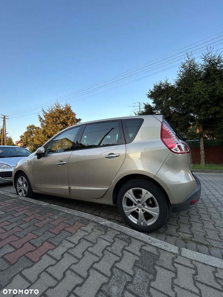 Renault Scenic - 3