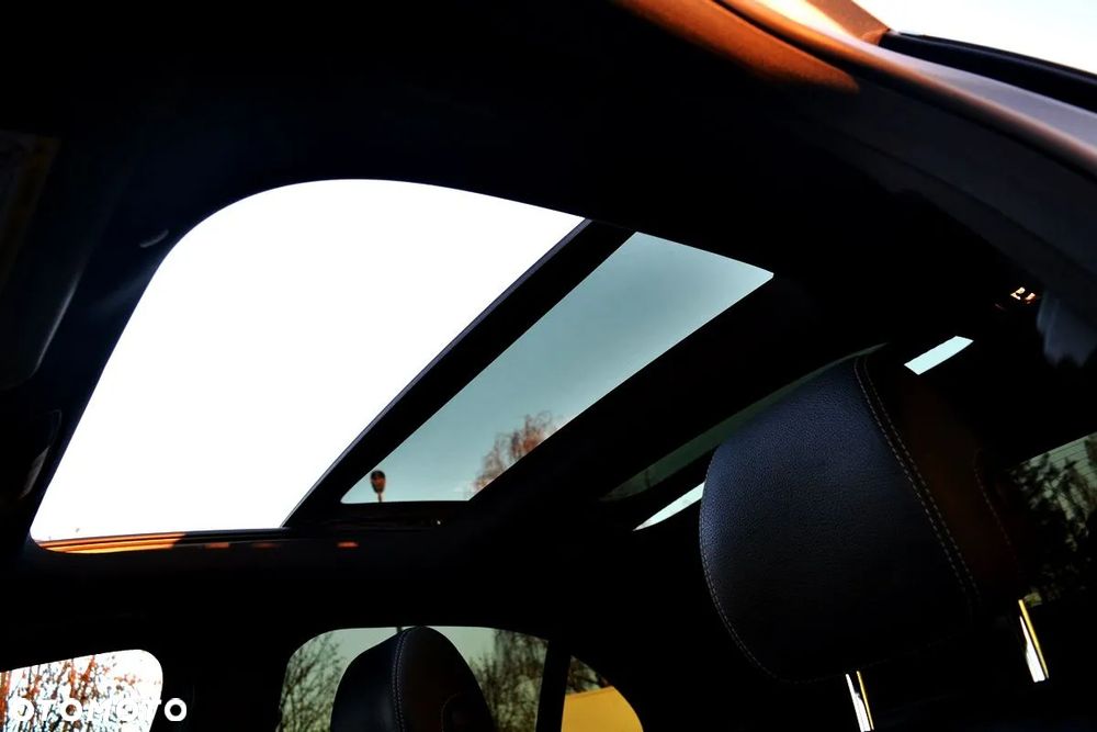 Mercedes-Benz Klasa E 250 9G-TRONIC AMG Line - 32