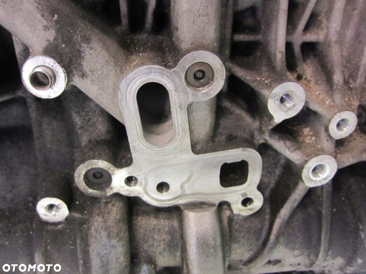 BMW E90 E60 X3 E83 BLOK SILNIKA DÓŁ N47D20A N47 - 13