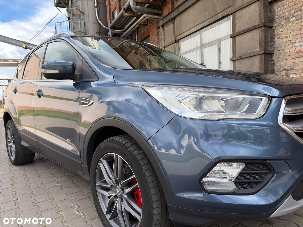 Ford Kuga 2.0 TDCi 4x4 Titanium - 11