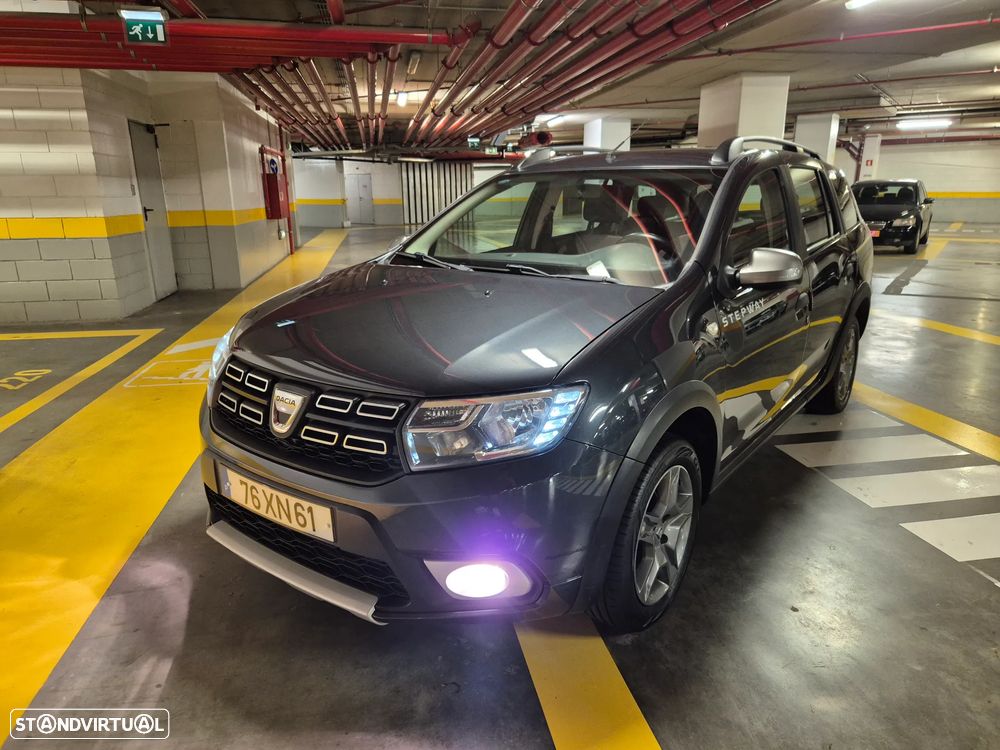 Dacia Logan MCV 0.9 TCe Stepway - 1