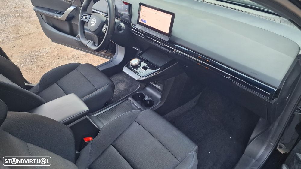 MG MG4 64 kWh Comfort - 24