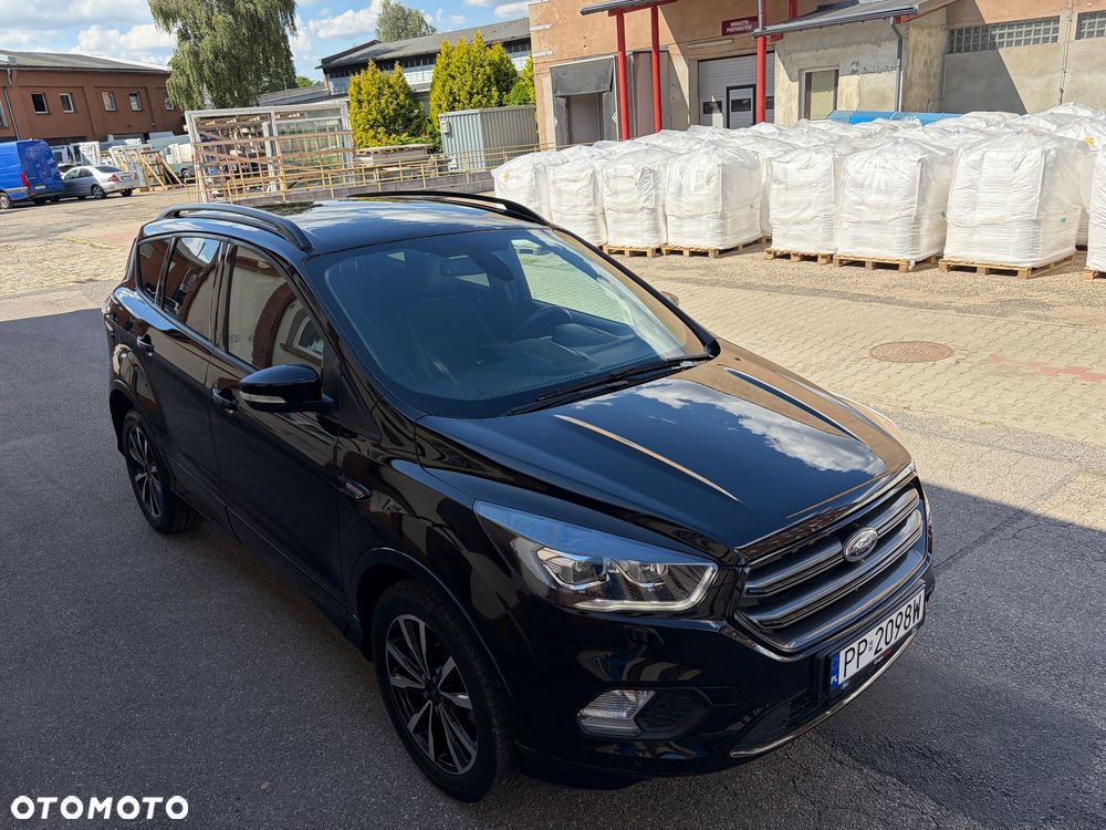 Ford Kuga 1.5 EcoBoost 2x4 ST-Line - 18