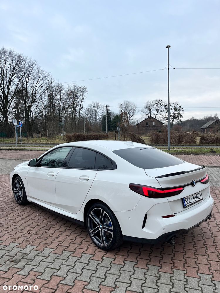 BMW Seria 2 218d - 2