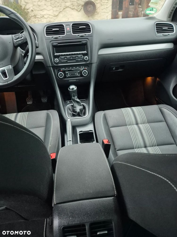 Volkswagen Golf 1.4 TSI MATCH - 13