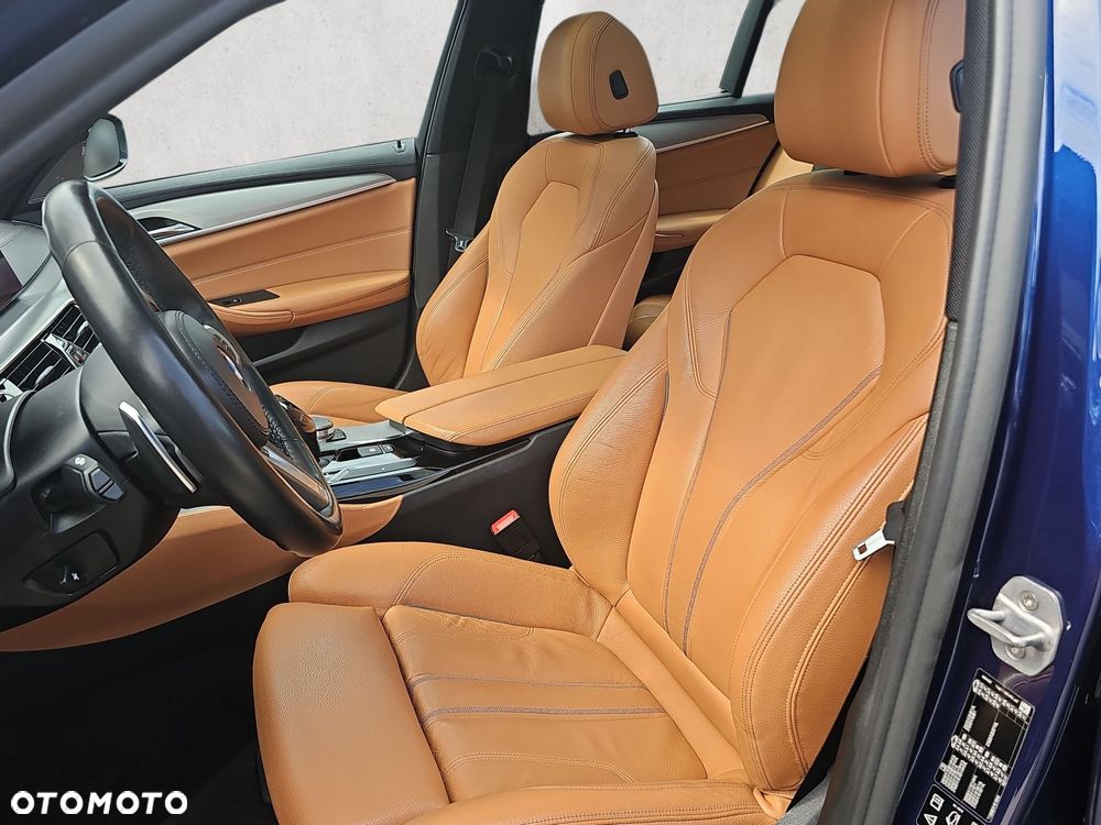 BMW Seria 5 - 12