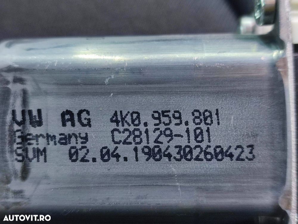 Motoras macara stanga fata 4K0959801 Audi A6 C8 [2018 - 2020] 2.0 DKN - 2