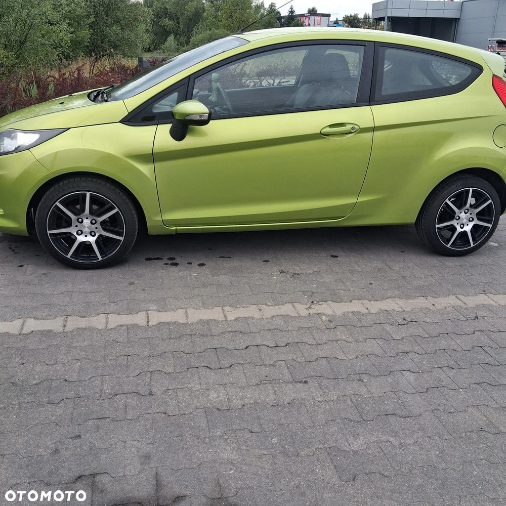 Ford Fiesta 1.25 Champions Edition - 3