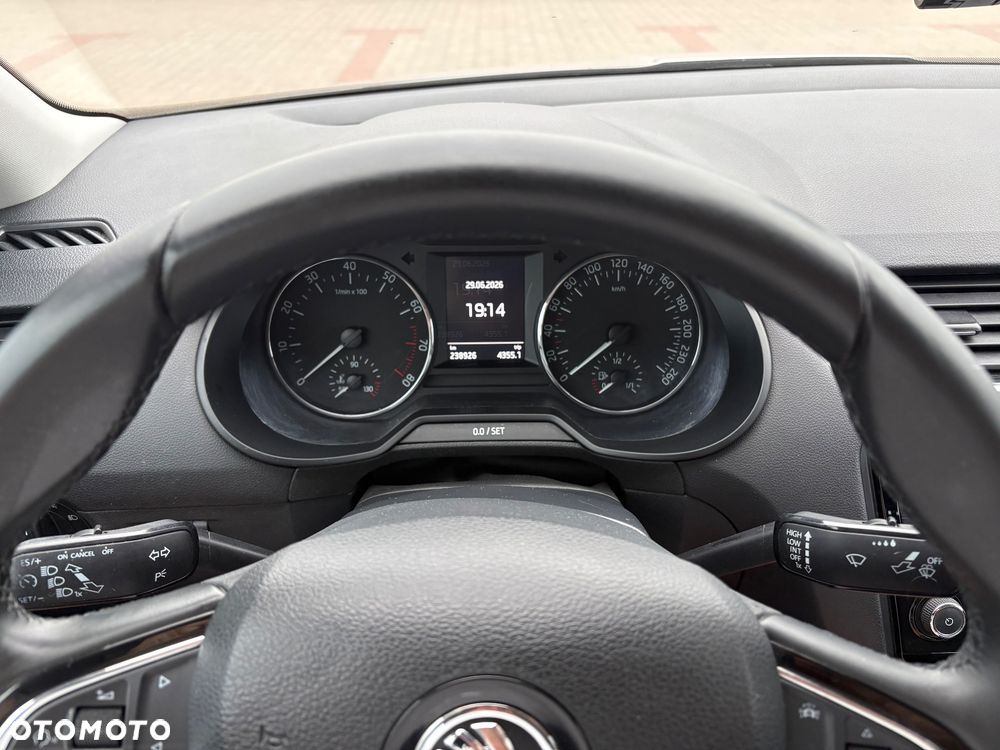 Skoda Octavia 1.4 TSI Ambition - 5