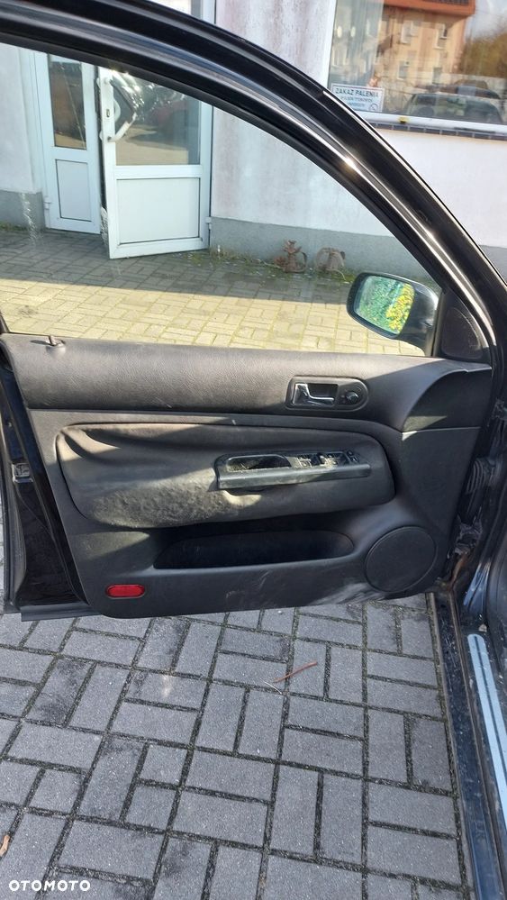 VW bora 2,0 b 1,9 d na części sedan kombi drzwi szyba lusterko błotnik silnik skrzynia rozrusznik itp - 10