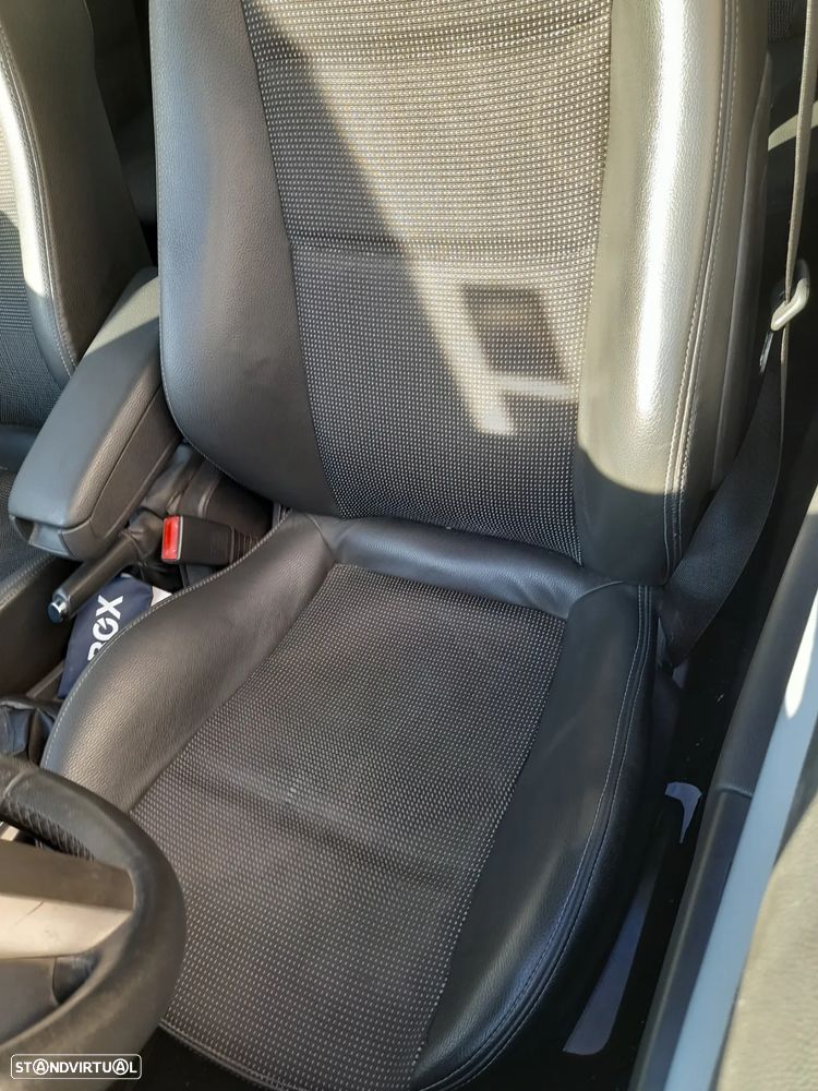 Opel Astra Caravan 1.9 CDTI Cosmo - 4