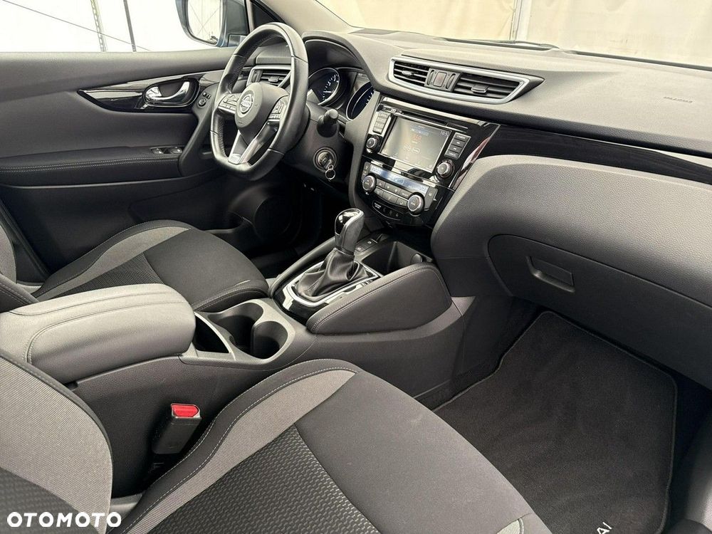 Nissan Qashqai - 22
