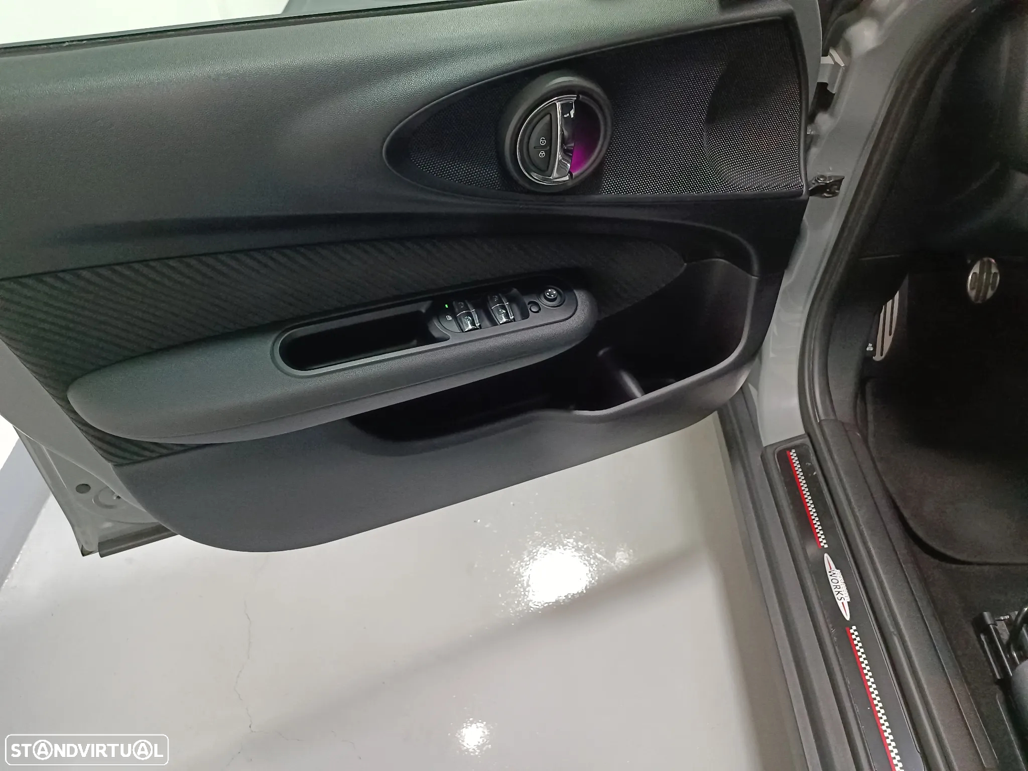 MINI Clubman Cooper D JCW - 13