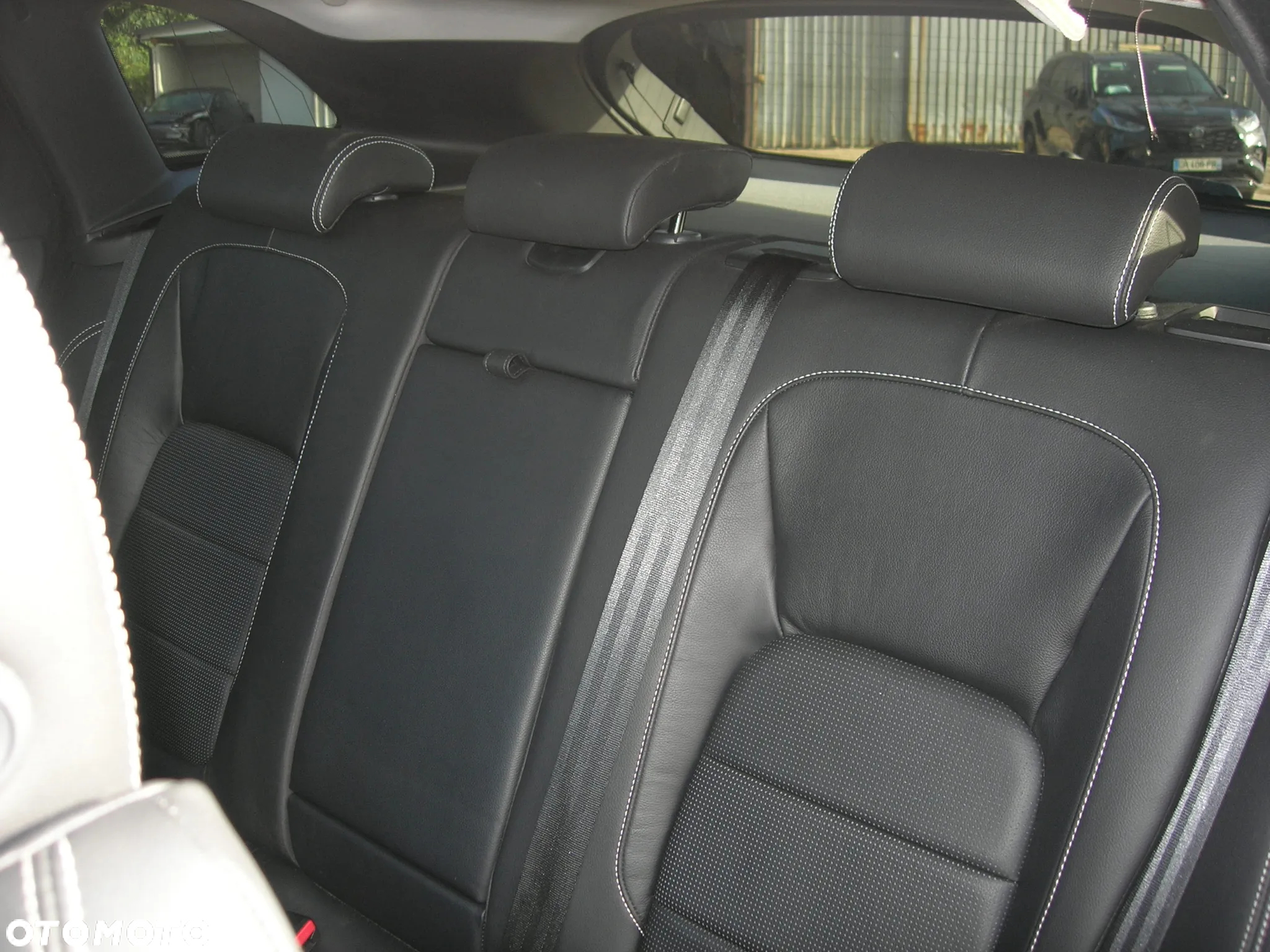 Jaguar F-Pace 30d AWD R-Sport - 24