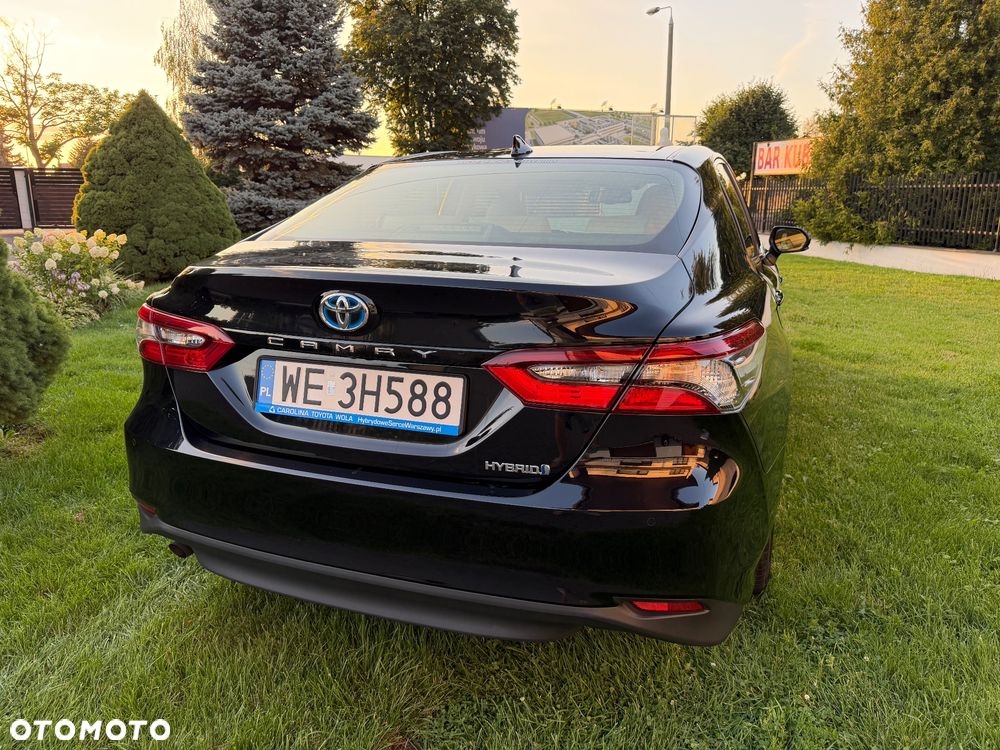 Toyota Camry - 29