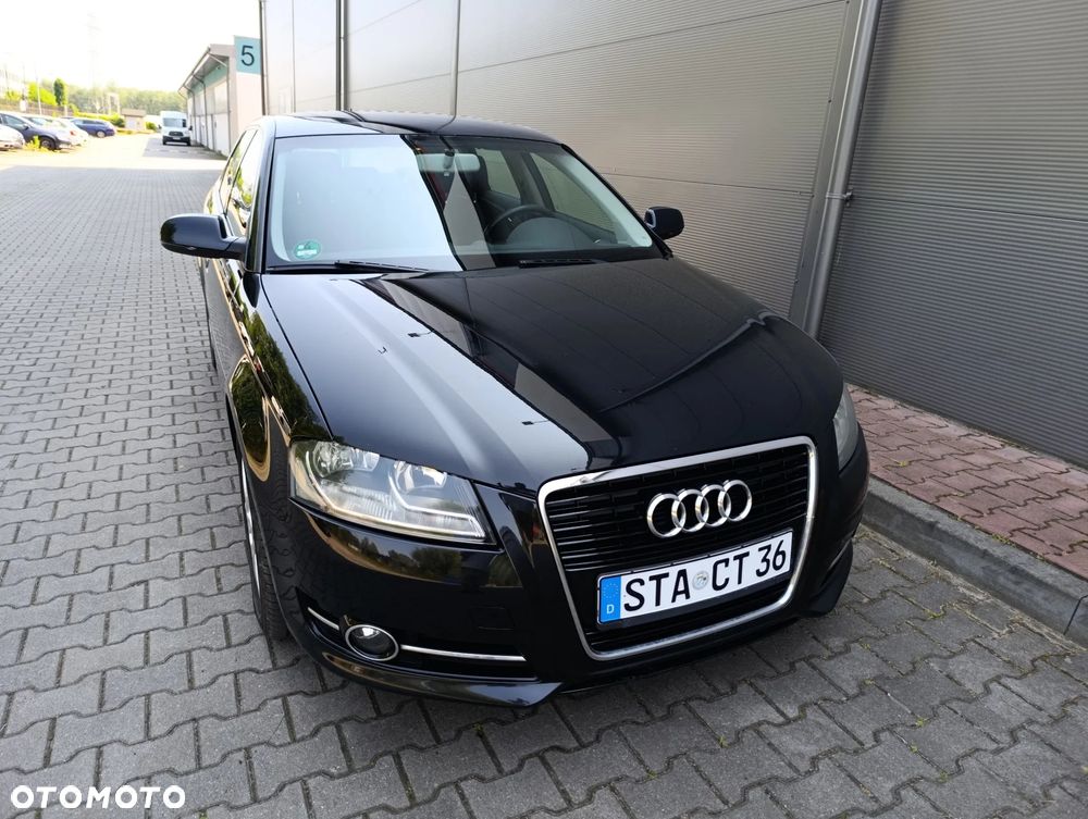 Audi A3 Sportback 1.4 TFSI Attraction - 4