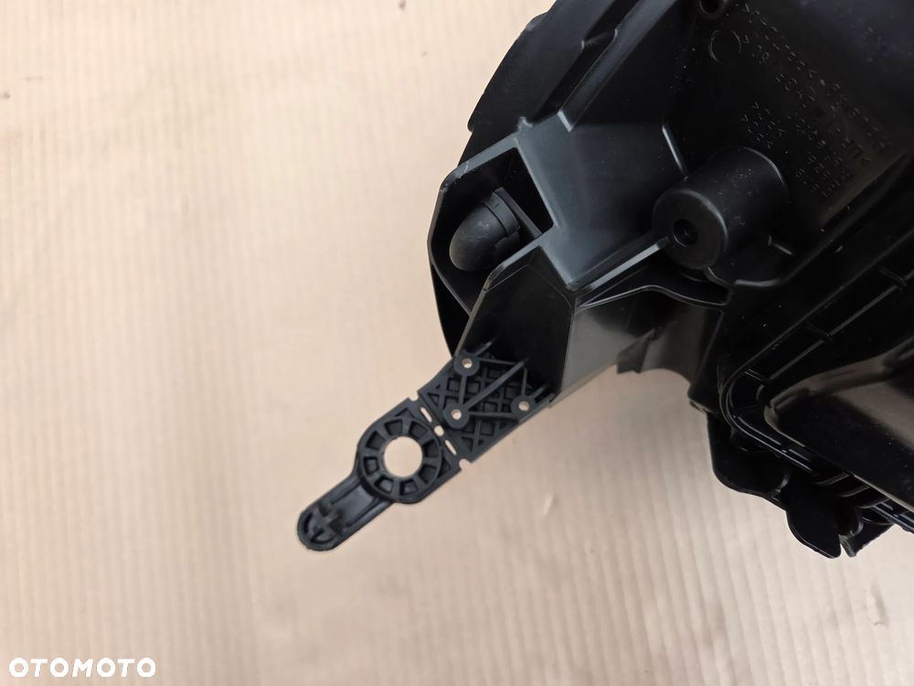 Lampa lampy komplet Xenon Opel Zafira D Vivaro C - 22