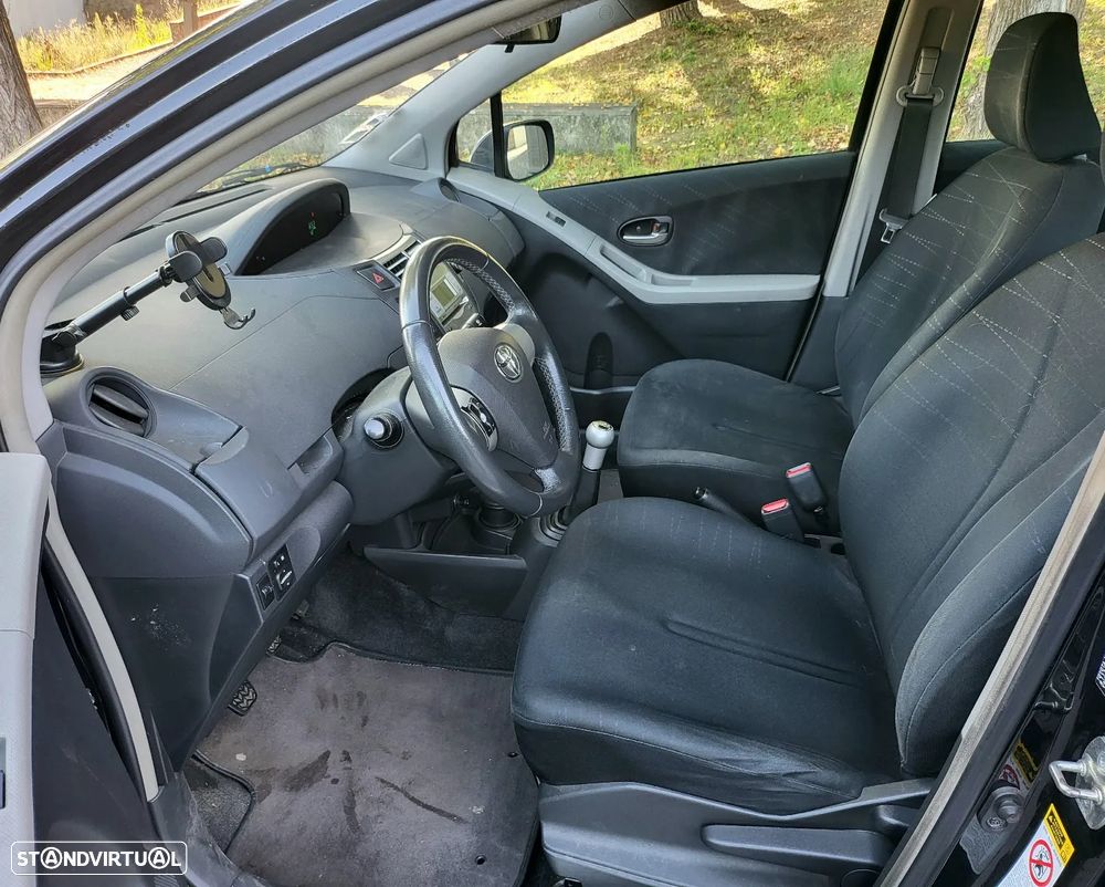 Toyota Yaris 1.4 D-4D Sport - 9