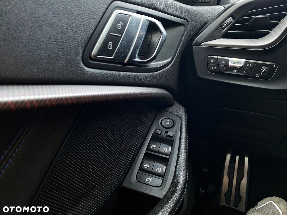 BMW Seria 1 118d M Sport Shadow - 23