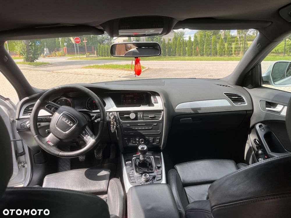 Audi A4 Limousine 2.0 TDI - 11