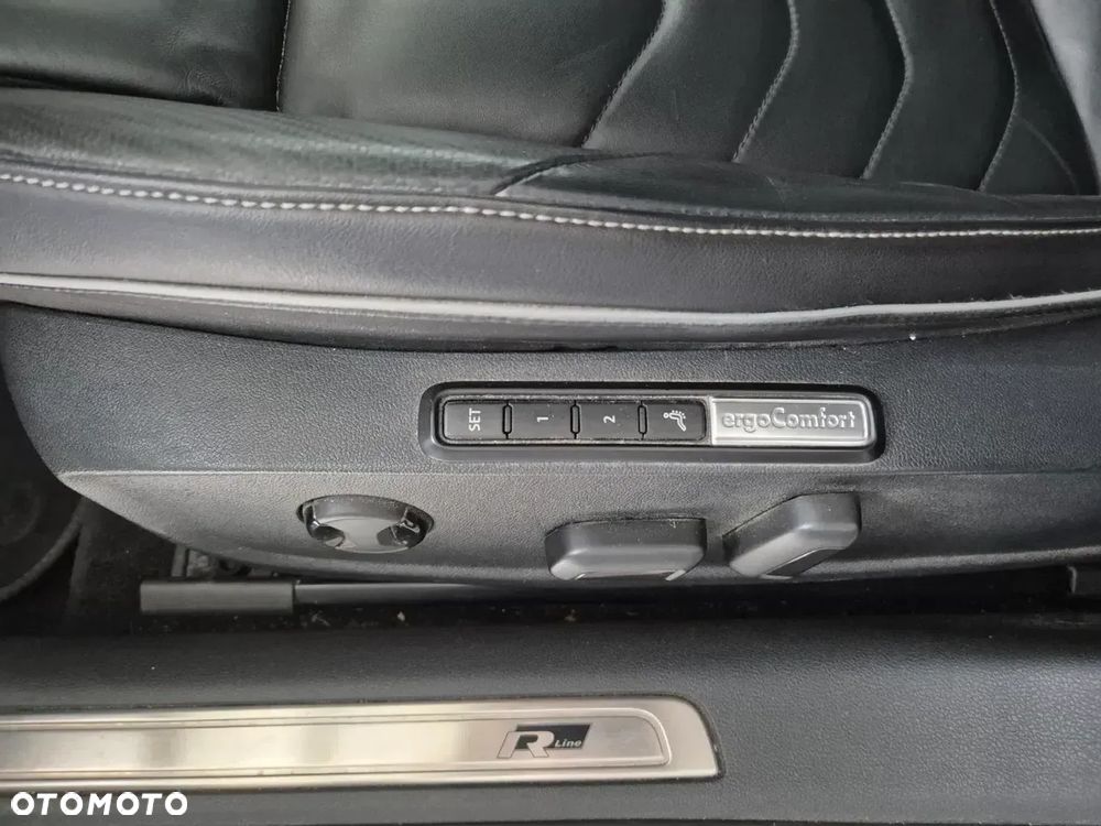 Volkswagen Arteon 2.0 TSI 4Motion R-Line DSG - 28