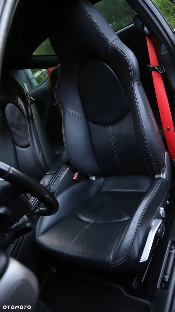 Porsche 911 Carrera - 17
