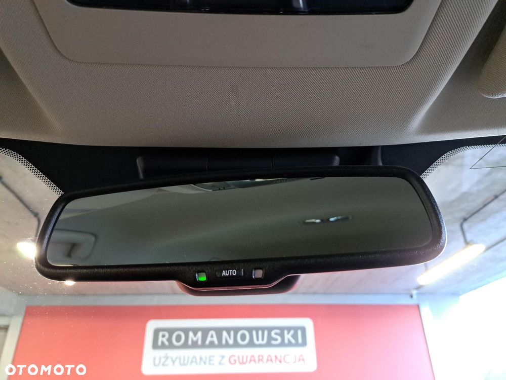 Lexus NX 300h Business Edition AWD - 23