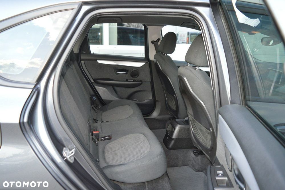 BMW Seria 2 - 29