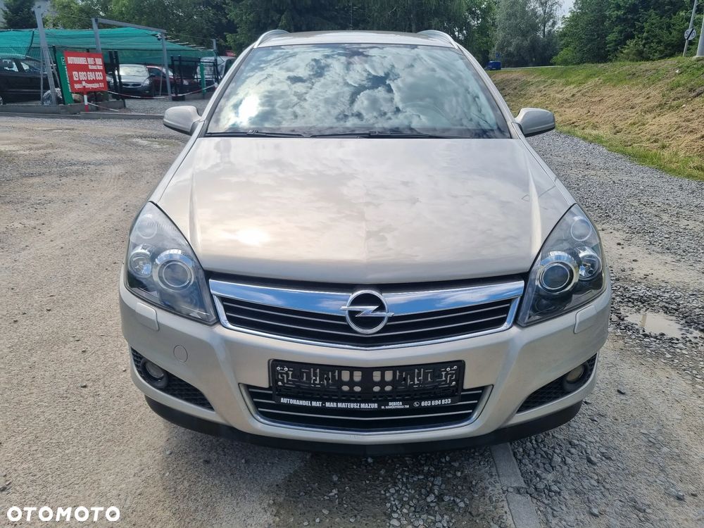 Opel Astra 1.6 Caravan Cosmo - 14