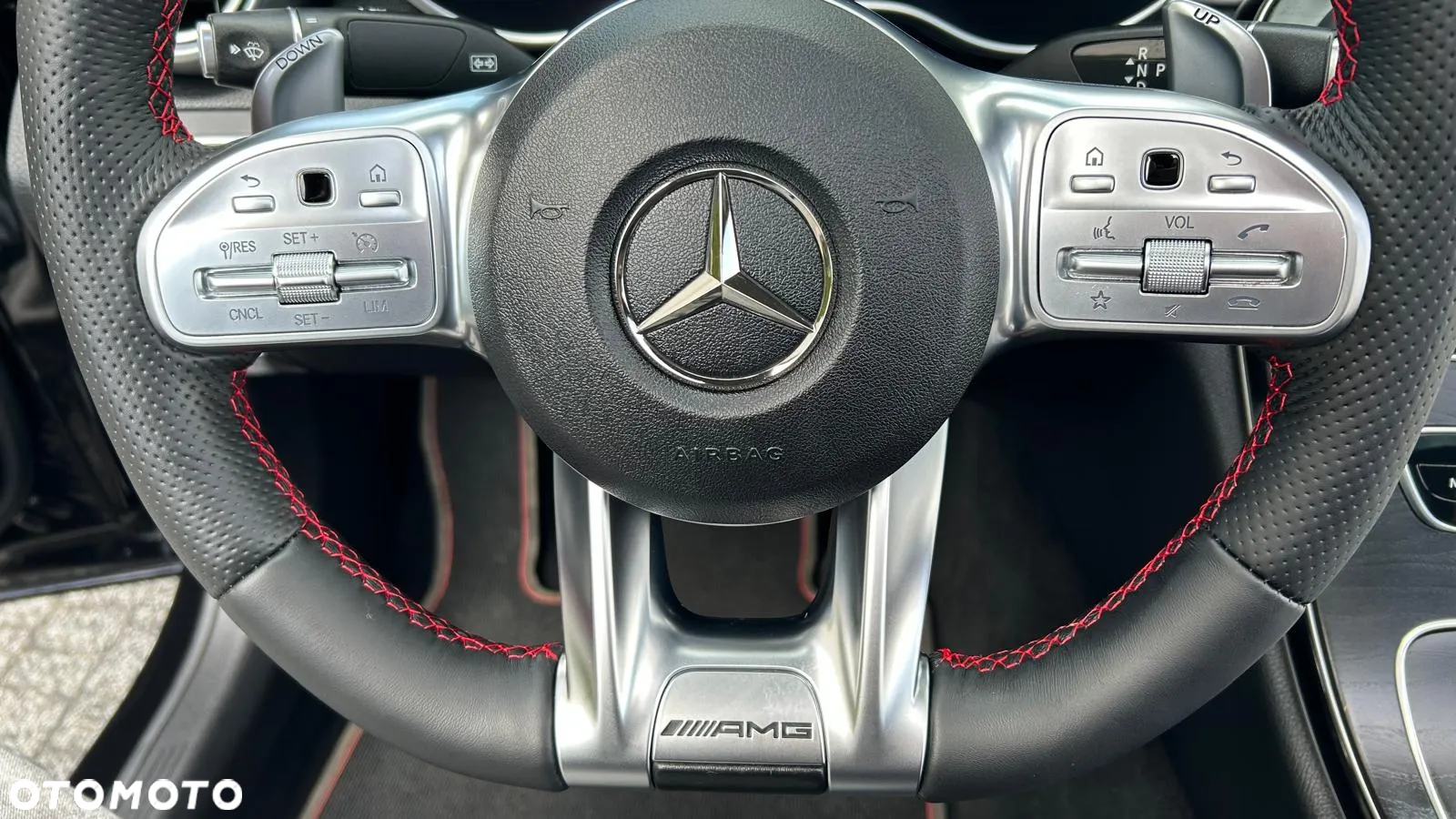 Mercedes-Benz Klasa C AMG 43 Coupe 4Matic AMG Speedshift TCT 9G - 28