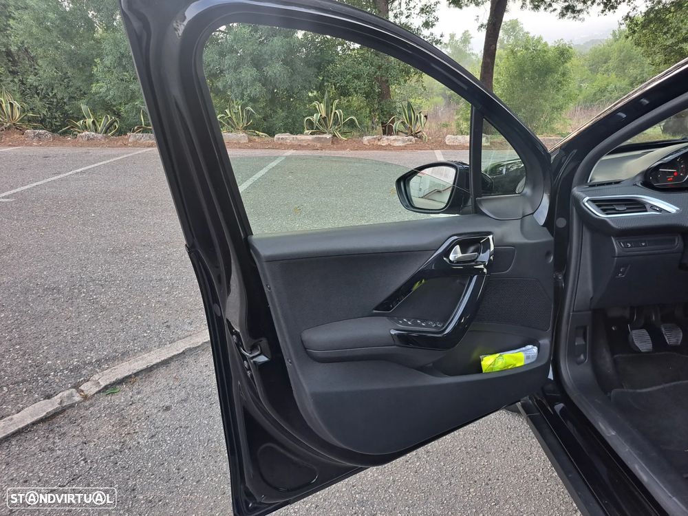 Peugeot 2008 BlueHDi 100 Active - 7