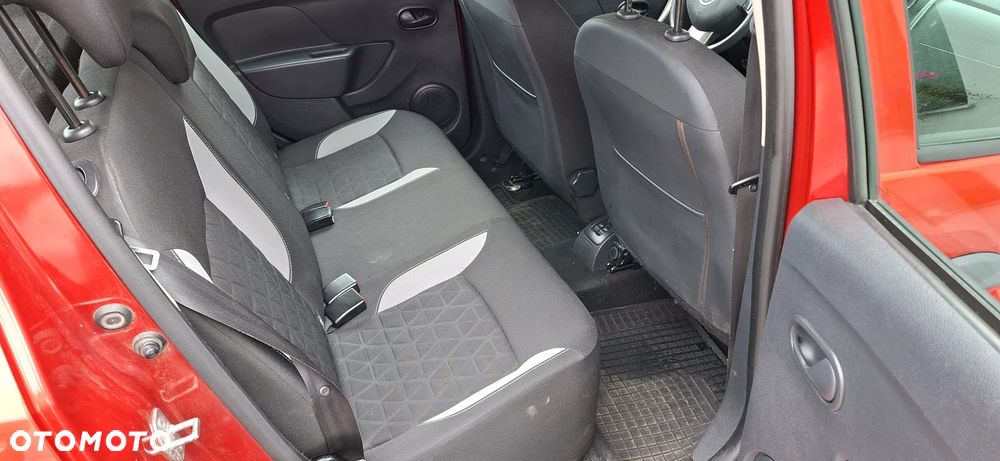 Dacia Sandero Stepway dCi 90 Ambiance - 12