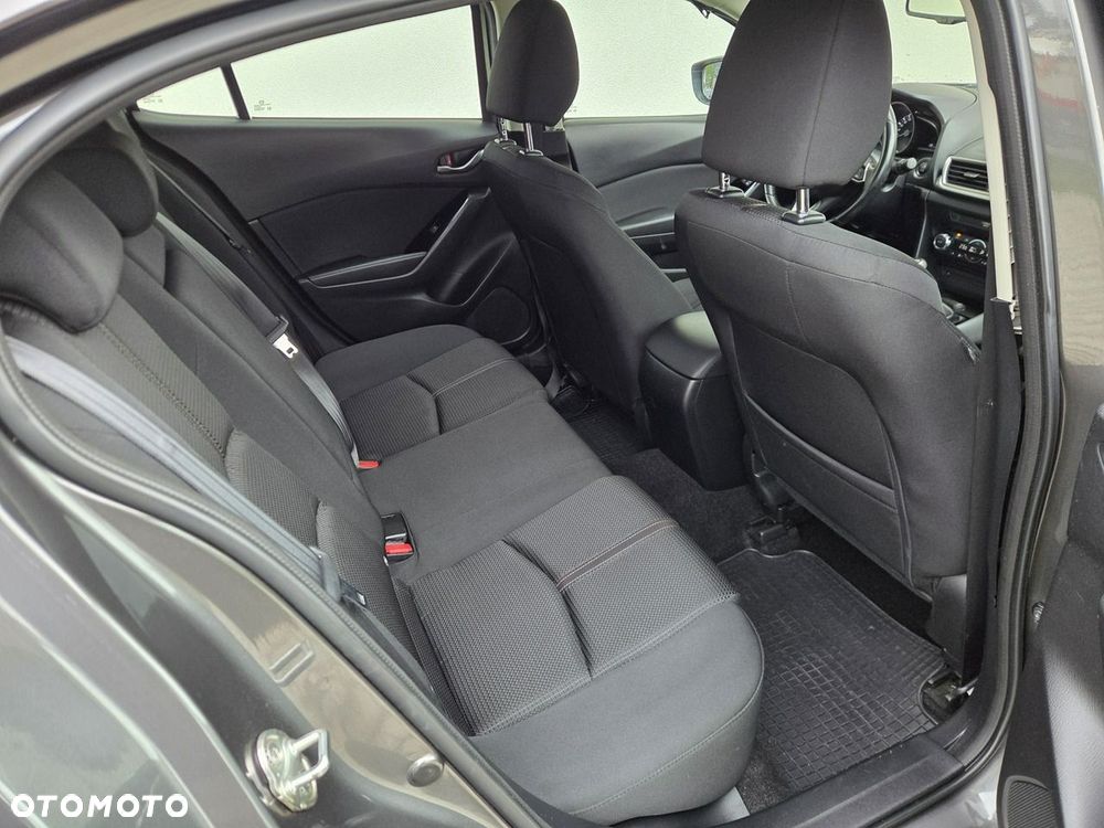 Mazda 3 - 12