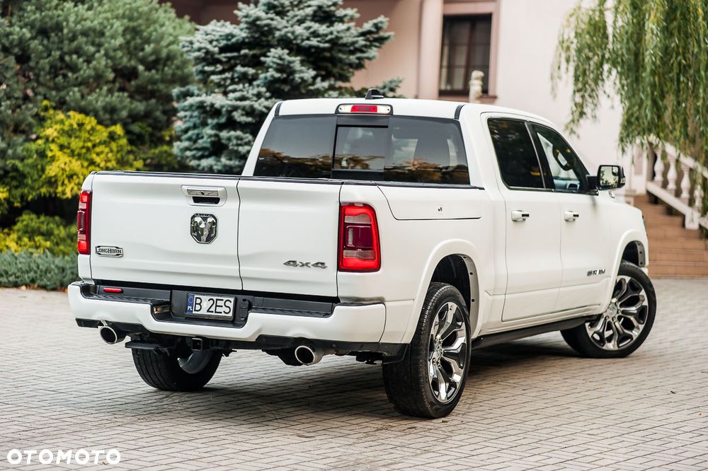Dodge RAM - 12